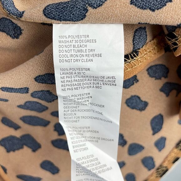 NWT BooHoo Dalmatian Print Wrap Size 6 - Picture 9 of 9